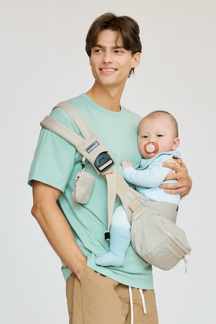 Hip Seat Carrier AIR + Bag BEIGE – GOOSEKET